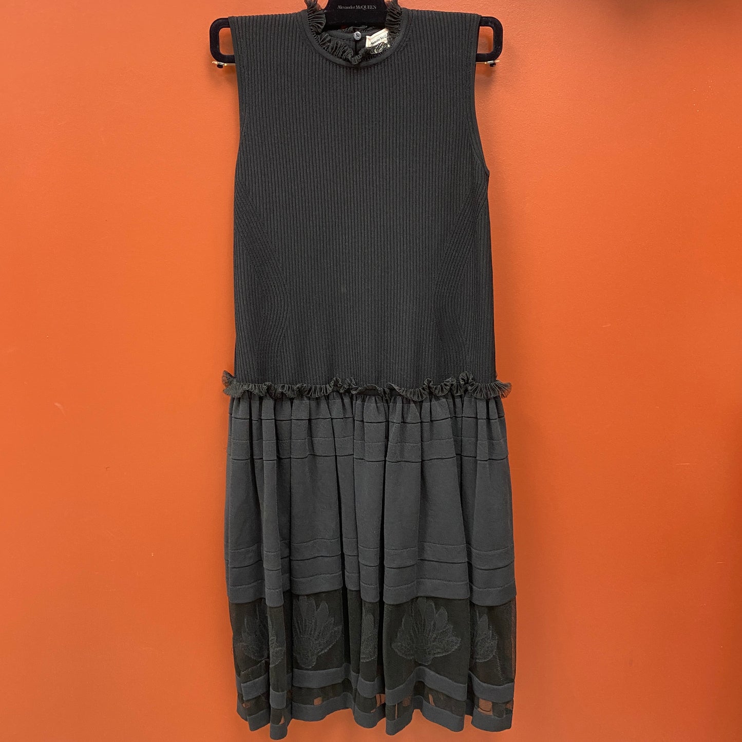 Alexander McQueen Rib Knit Ruffle Hem Sleeveless Dress - photo 2