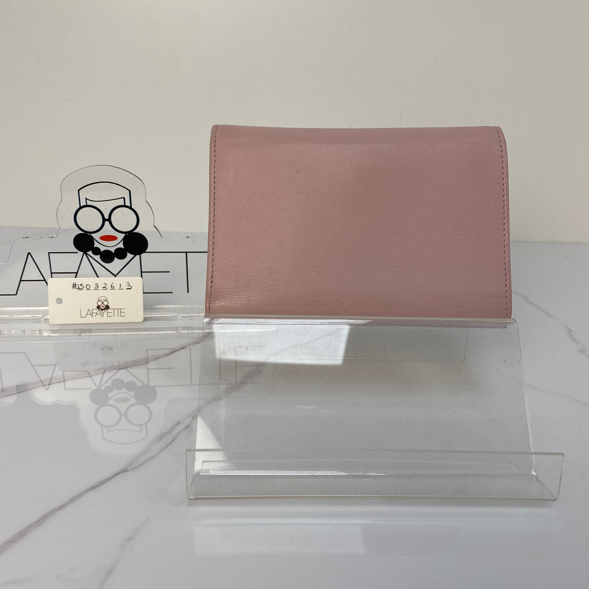 Gucci Wallet, pink calfskin, antique silver-tone hardware — detail view 2