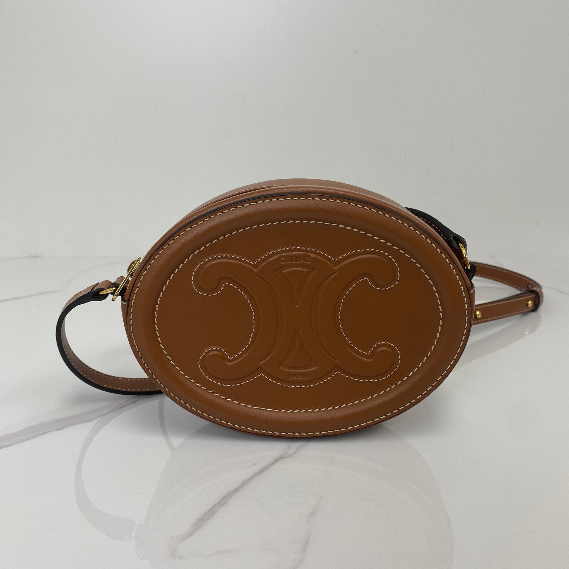 Celine Oval Purse Cuir Triomphe - photo 3