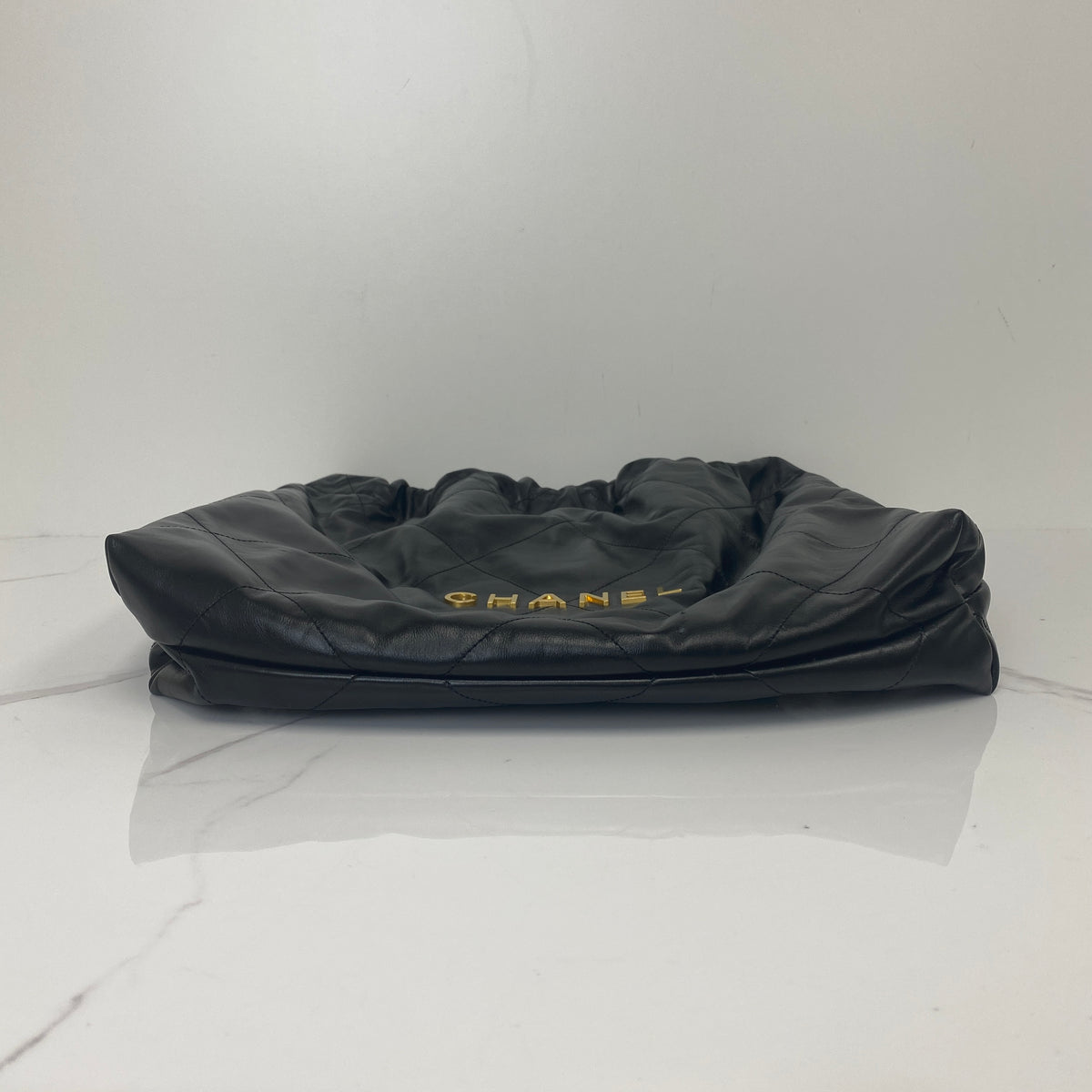 Chanel Small 22 Bag Black Shiny Calfskin, Black Shiny Calfskin, Gold Tone — detail view 4