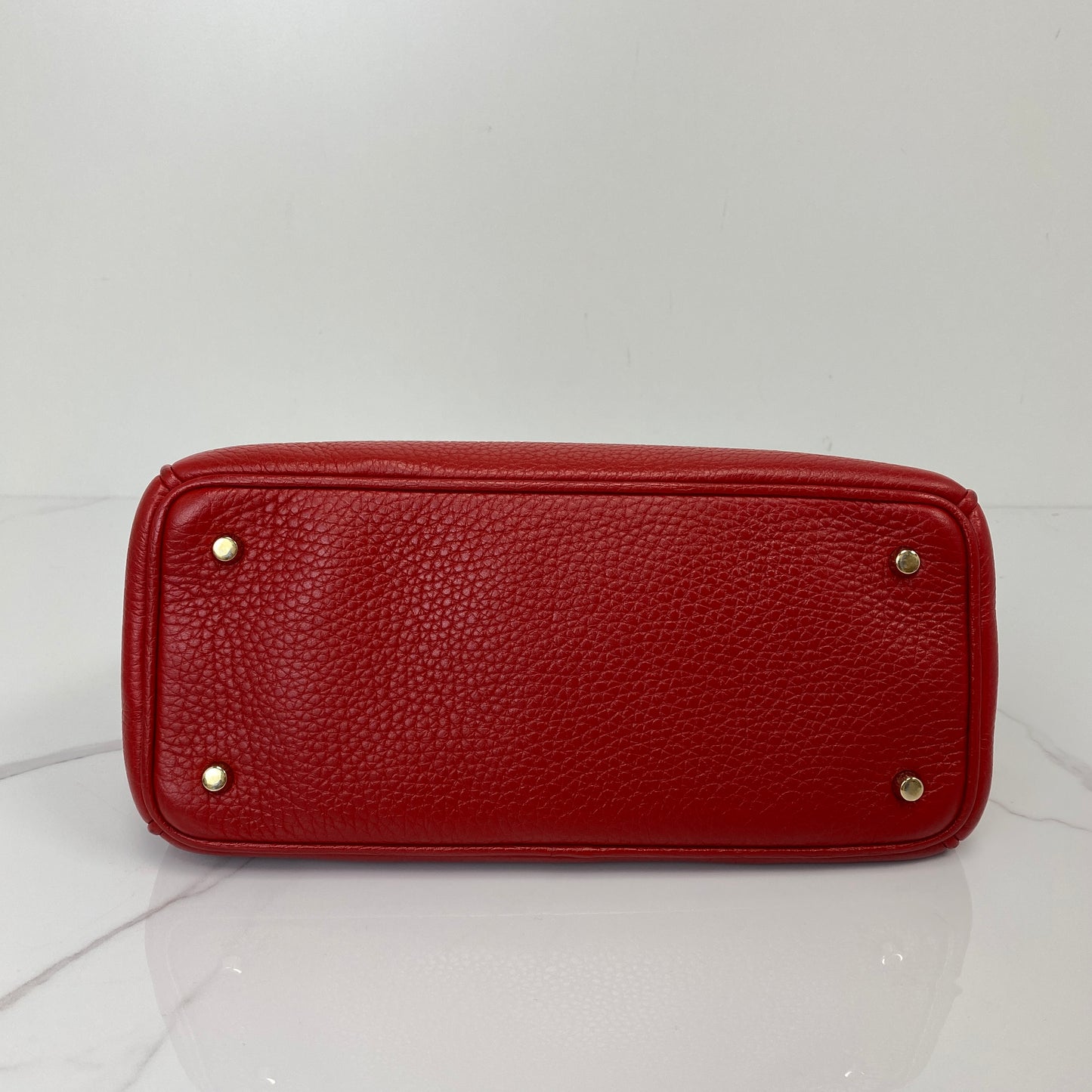 Base of the Christian Dior Mini Diorissimo