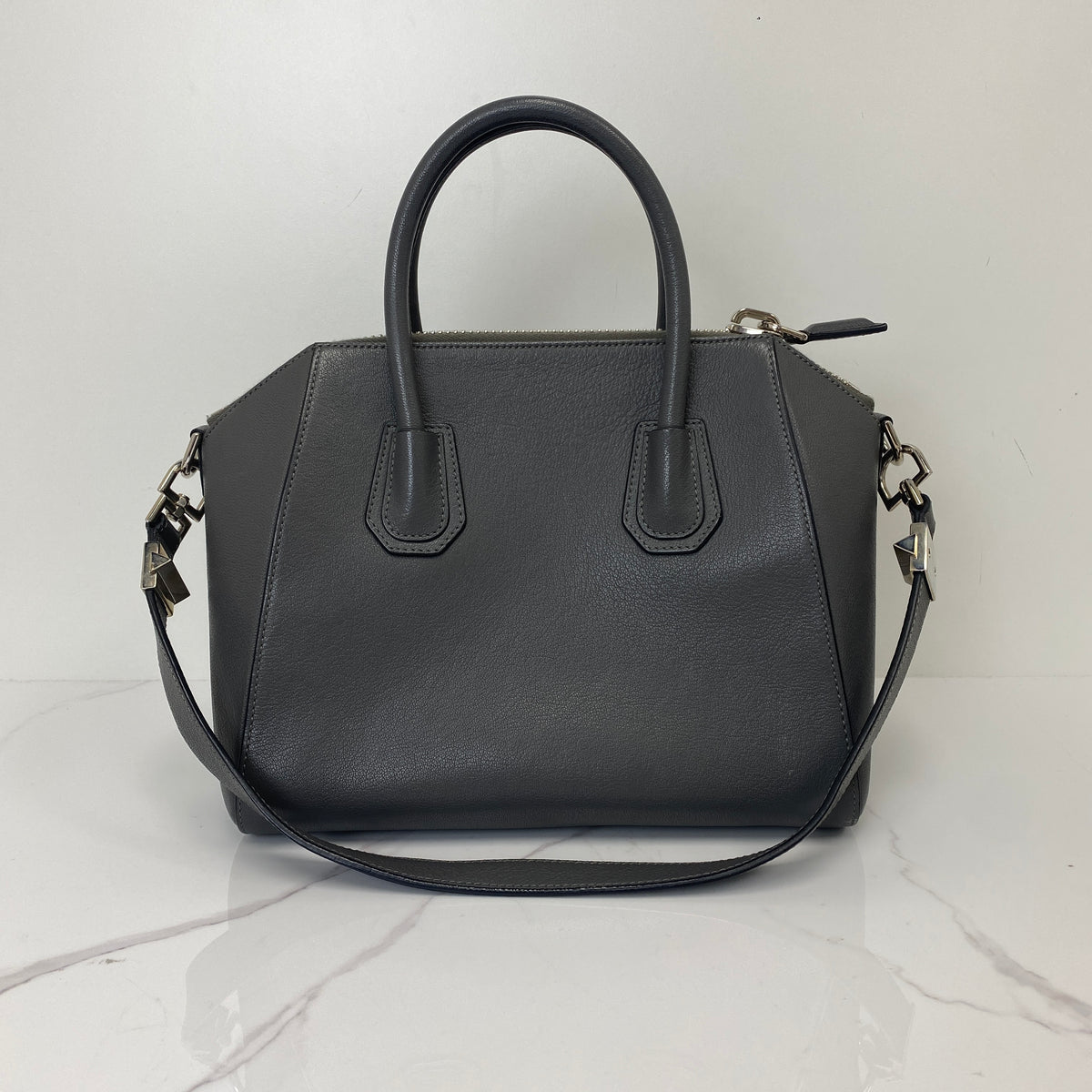 Givenchy Small Antigona Grey, Grey Goatskin, Silver Tone — detail view 3