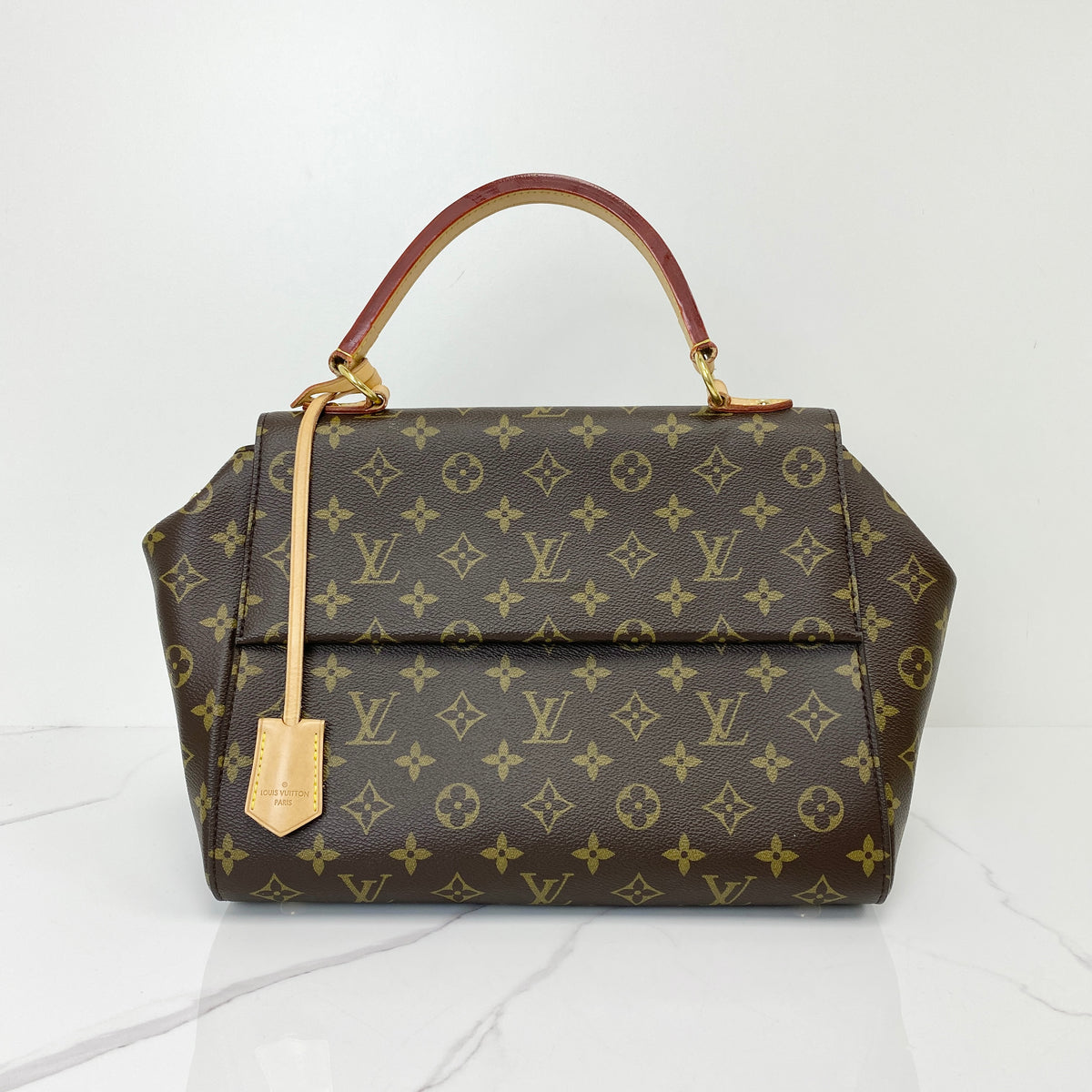 Louis Vuitton Cluny MM Monogram - photo 1