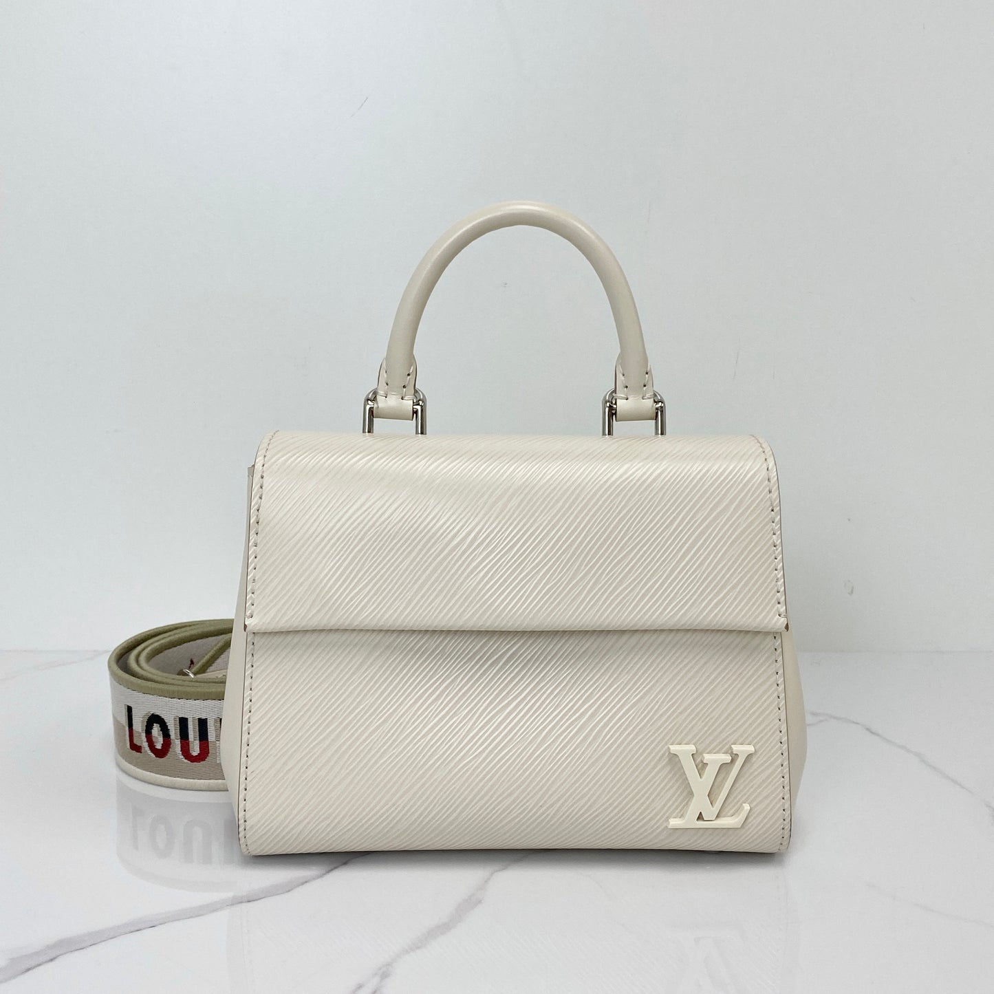 Louis Vuitton Cluny Mini - photo 1