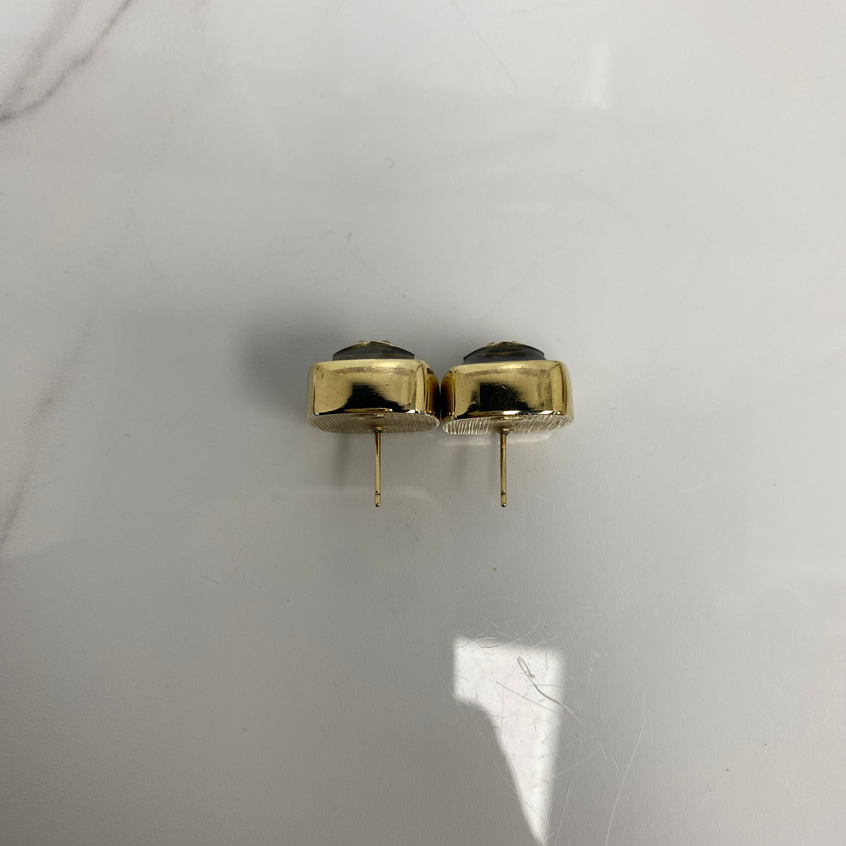 Chanel Classic CC Stud Earrings - photo 5