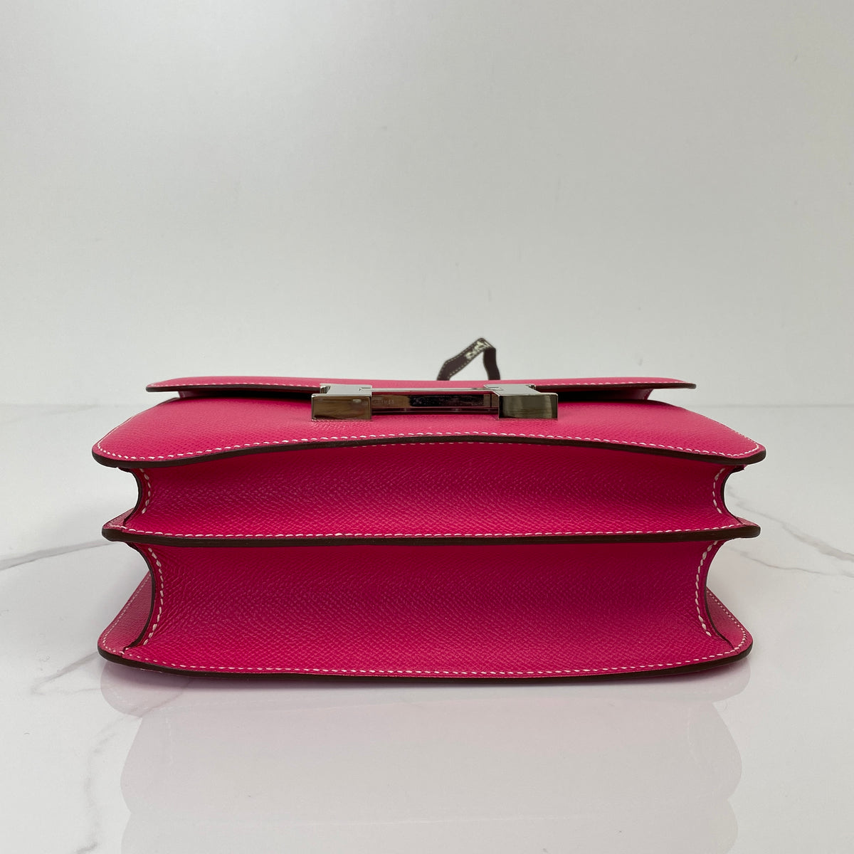 Hermès Constance 24, pink Epsom calfskin, palladium hardware — detail view 4