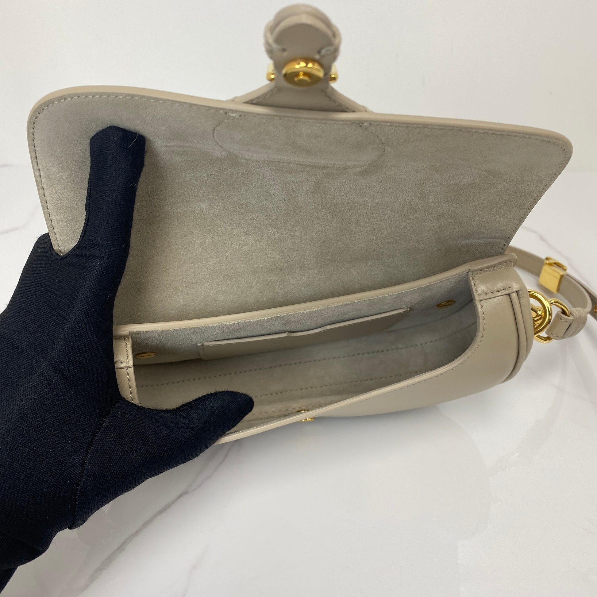Christian Dior Bobby East-West Bag - Taupe - photo 3