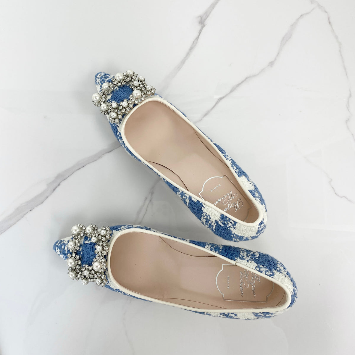 Roger Vivier Flower Strass Pumps, blue and white tweed, crystal buckle — front view