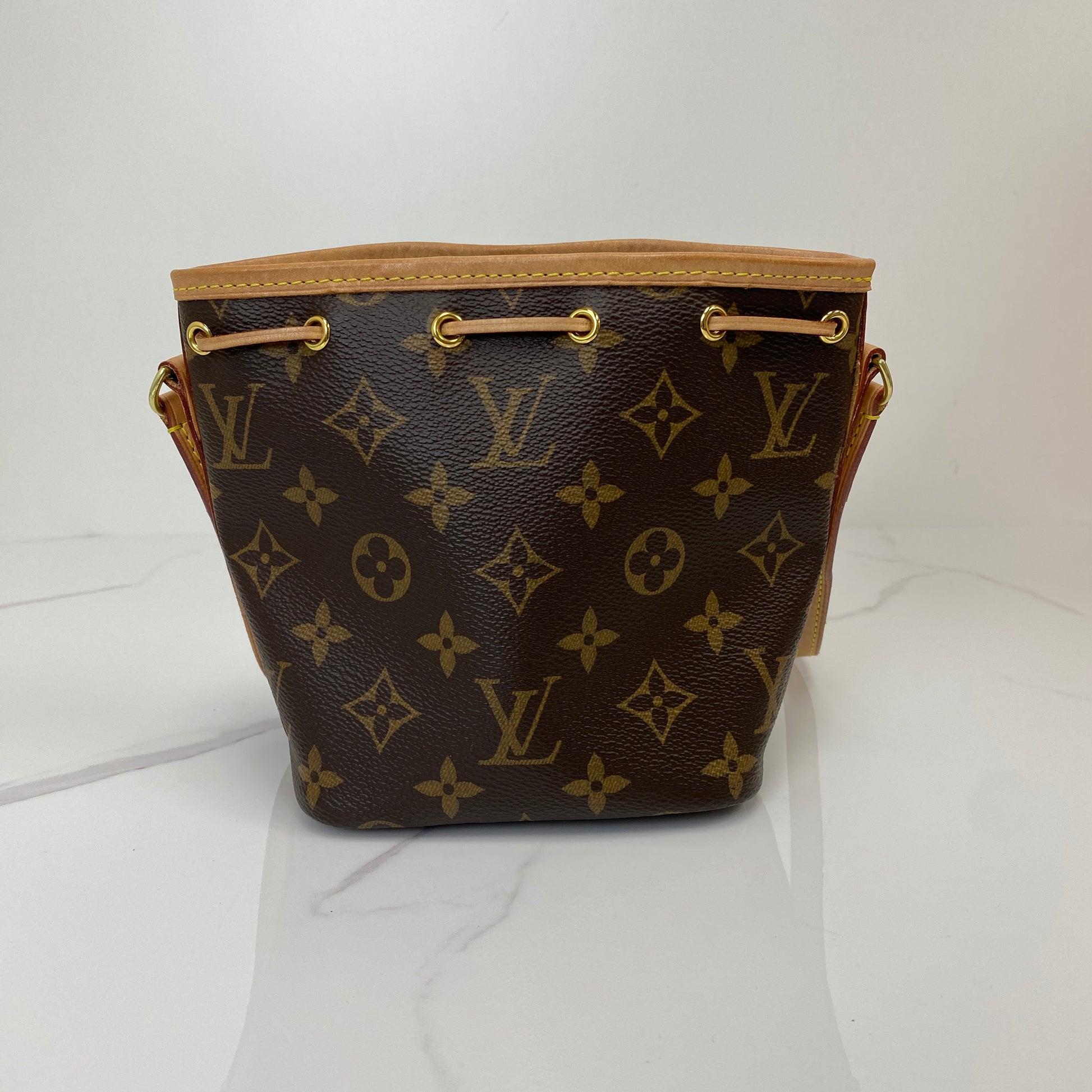 Louis Vuitton Nano Noé - Monogram Canvas - photo 3