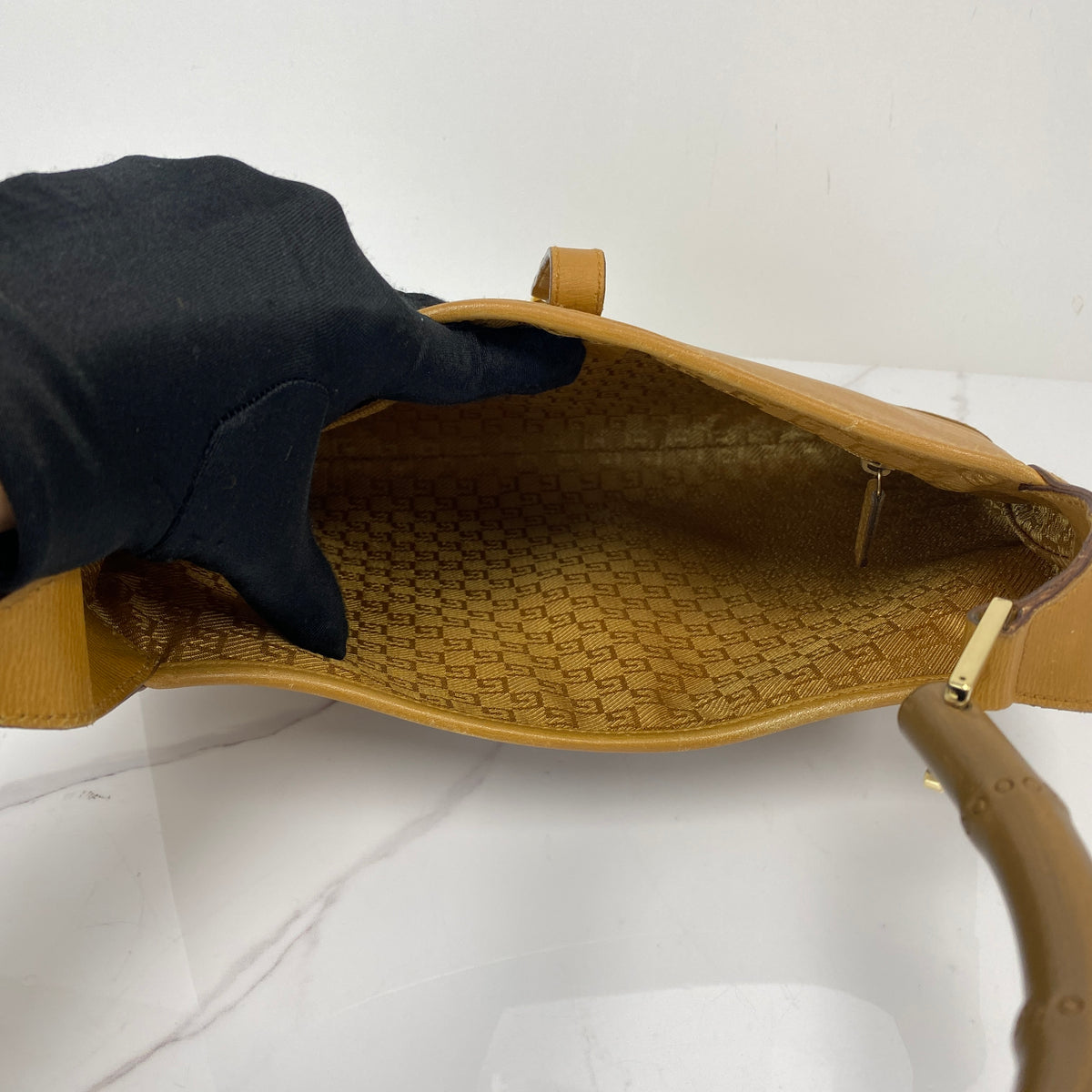 Gucci Vintage Jackie Bamboo Shoulder Bag Brown, Brown Calfskin, Gold Tone — detail view 5