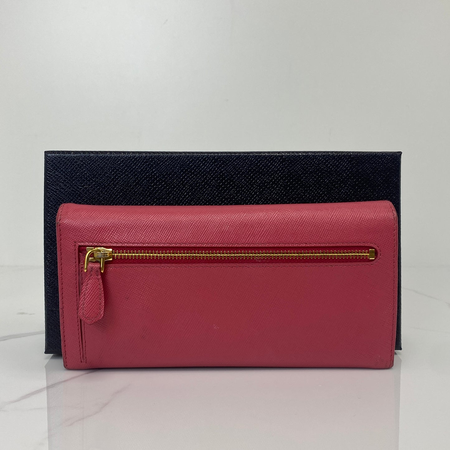 Prada Saffiano Lux Leather Wallet, pink Saffiano calfskin, gold-tone hardware — detail view 2