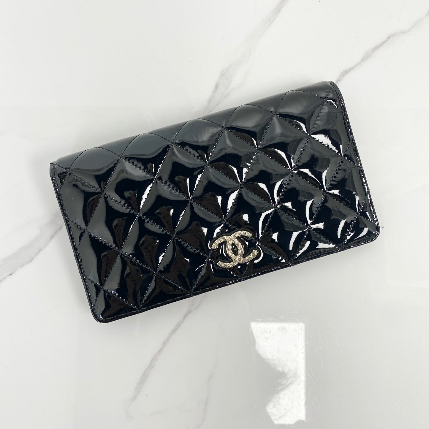 Chanel CC Logo Quilted Long Wallet in black patent leather