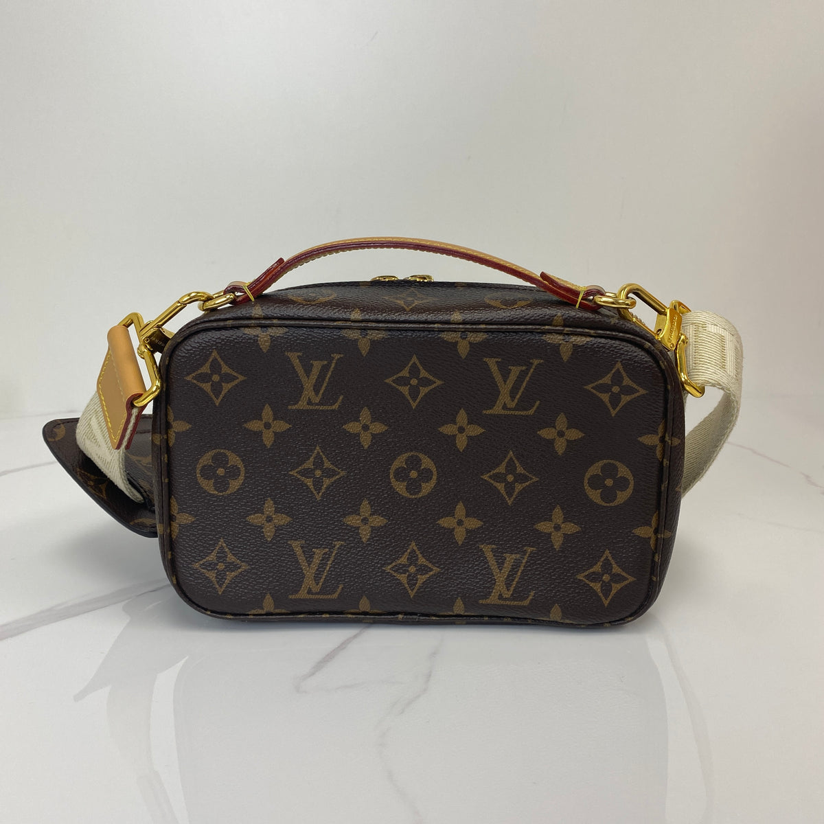 Louis Vuitton Utility Crossbody Bag - photo 3