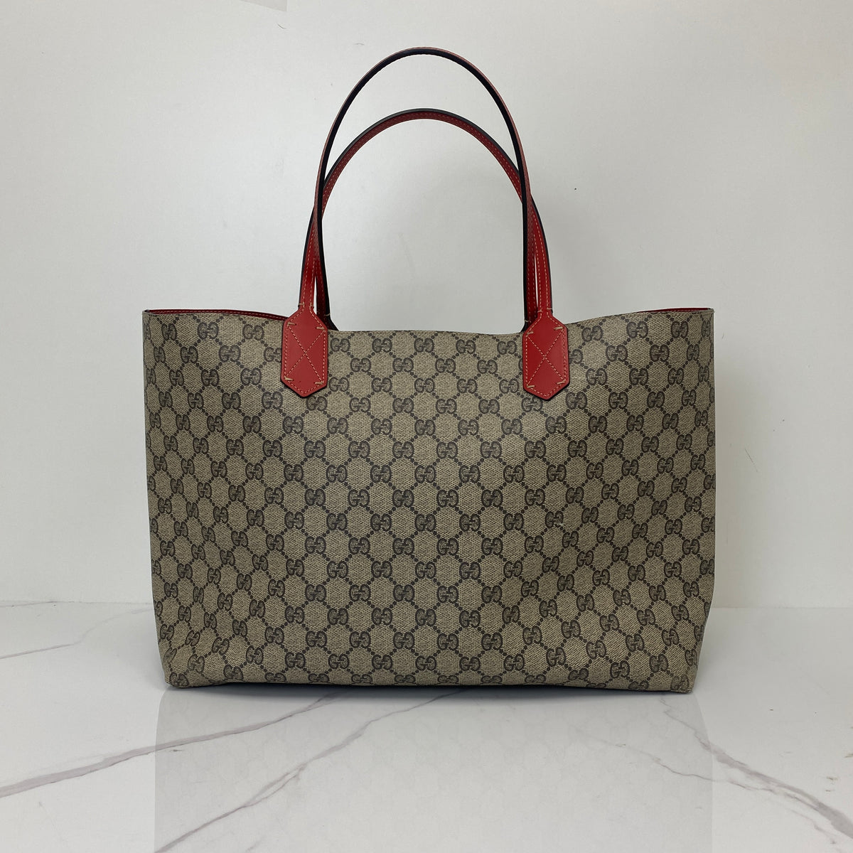Gucci GG Supreme Monogram Reversible Tote Beige Red, Beige / Red GG Supreme Canvas — detail view 3