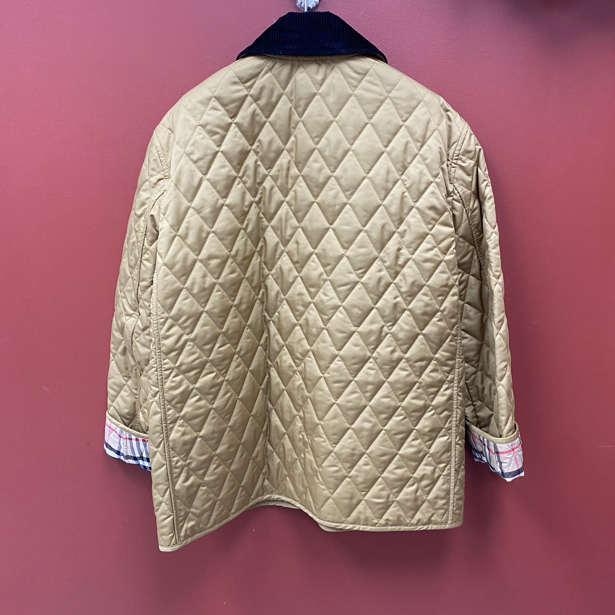 Burberry Quilted Dranefeld Barn Jacket Camel Brown, Camel Brown 100% Polyester, Interior 100% Cotton, Gold Tone — detail view 2