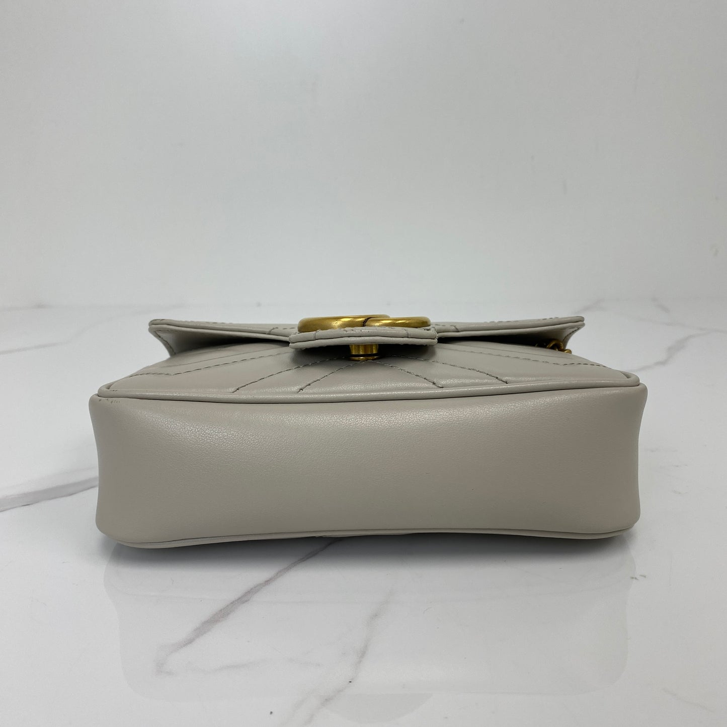 Gucci GG Marmont Supermini Bag - Sphinx (Light Grey) - photo 3
