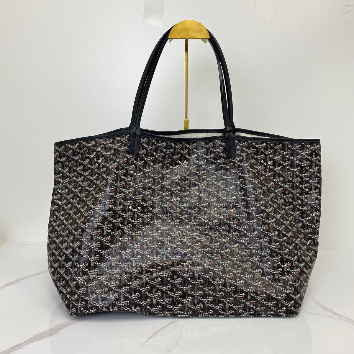 Goyard Saint Louis GM Black, Black Goyardine Canvas and Chevroches Calfskin, Silver Tone — detail view 2