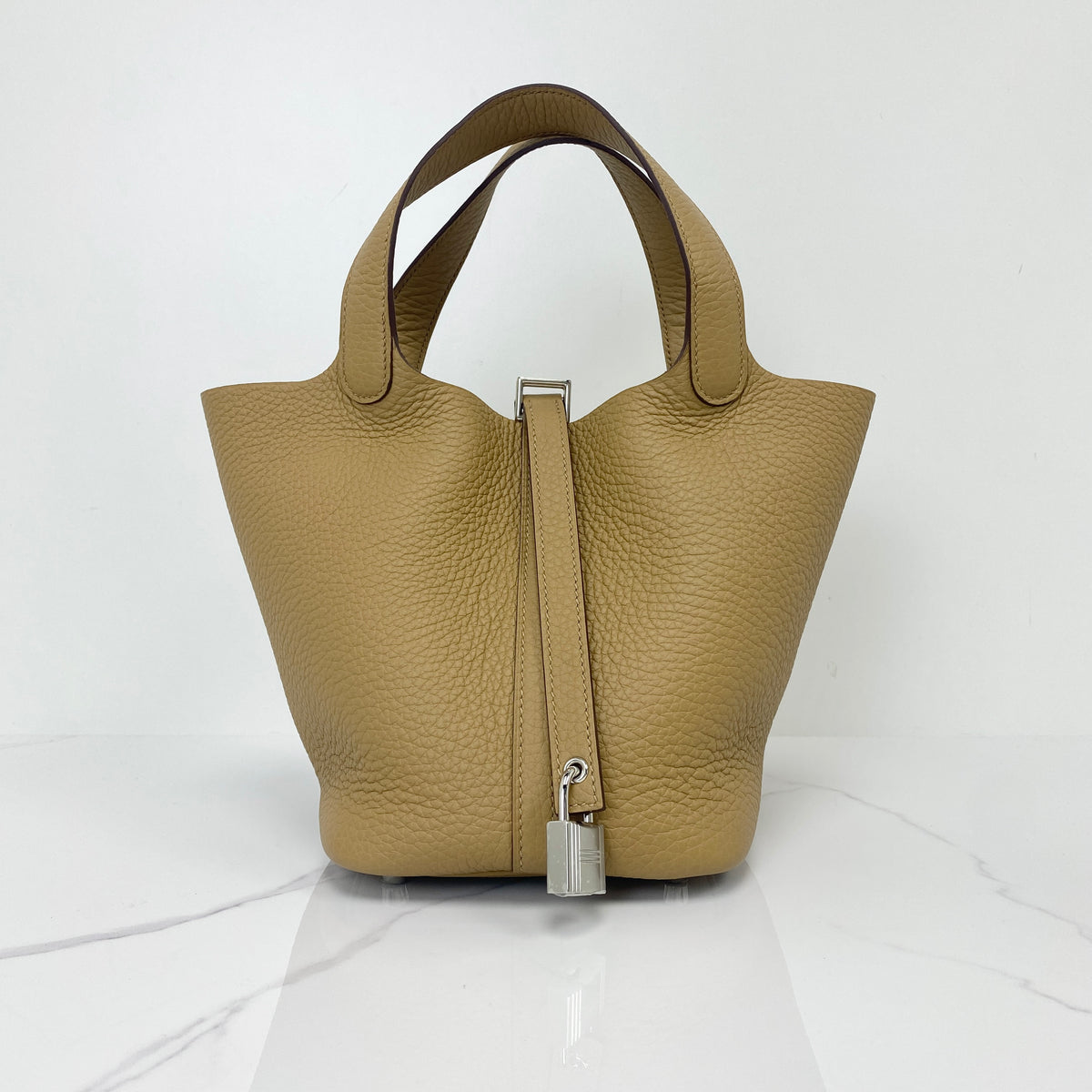 Hermès Picotin Lock 18, Biscuit Clemence leather, palladium hardware — front view