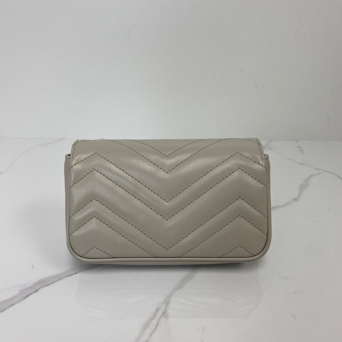 Gucci GG Marmont Supermini Bag - Sphinx (Light Grey) - photo 4