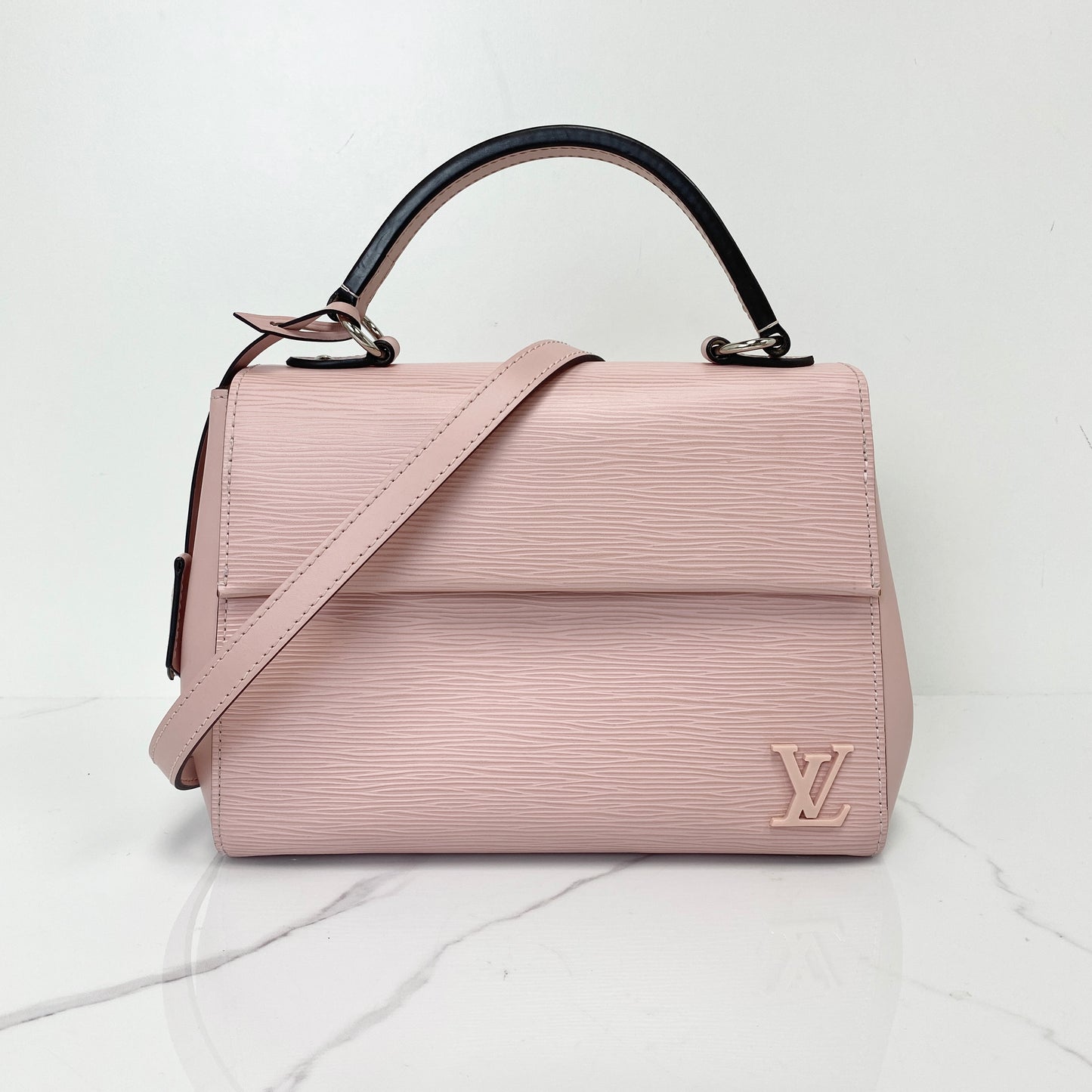 Louis Vuitton Epi Cluny BB - photo 1