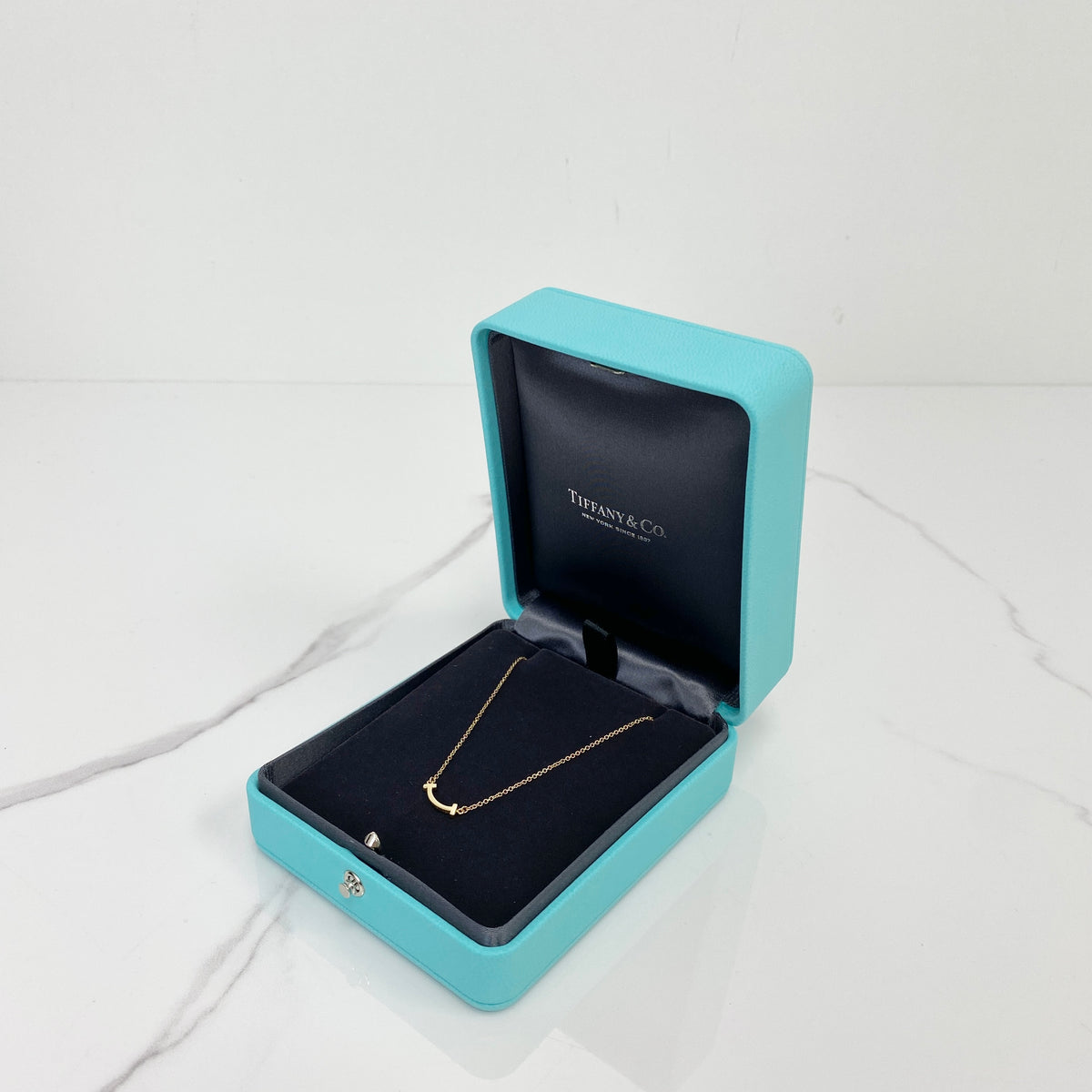 Tiffany & Co T Smile Pendant - photo 1