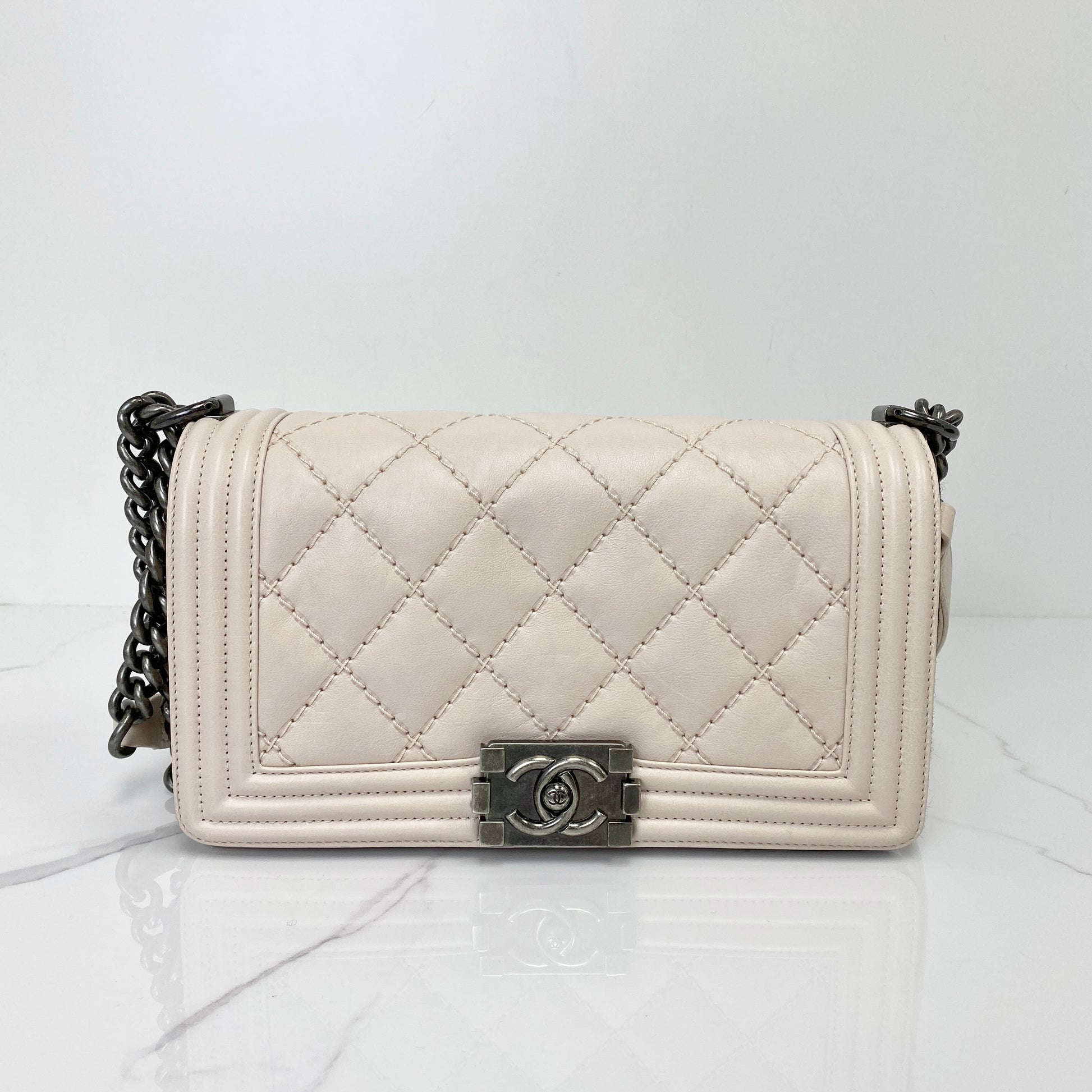Chanel Medium Boy Bag in pink calfskin with silver-tone hardware