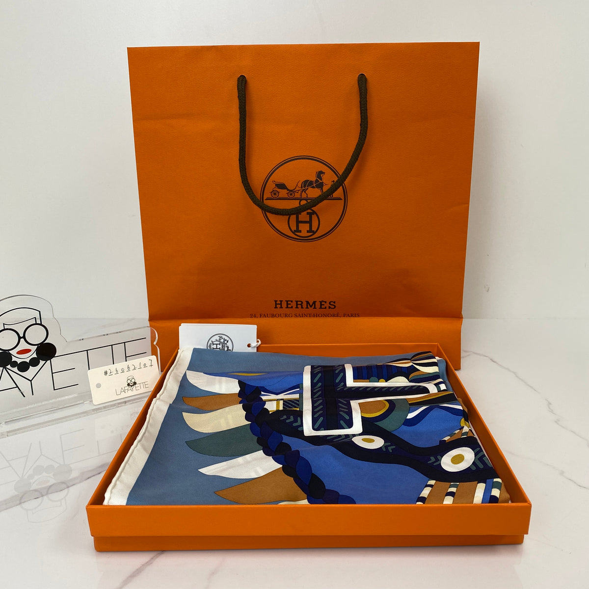 Hermès Haute Parure Scarf 90 Bleu — alternate view