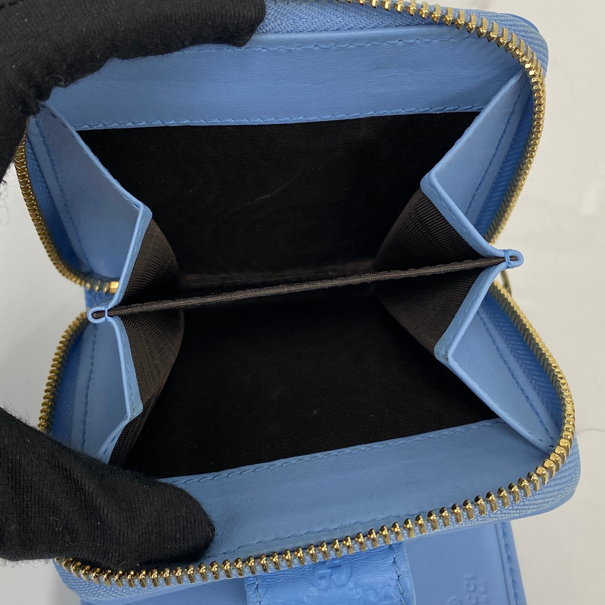Gucci Zip Wallet - photo 6
