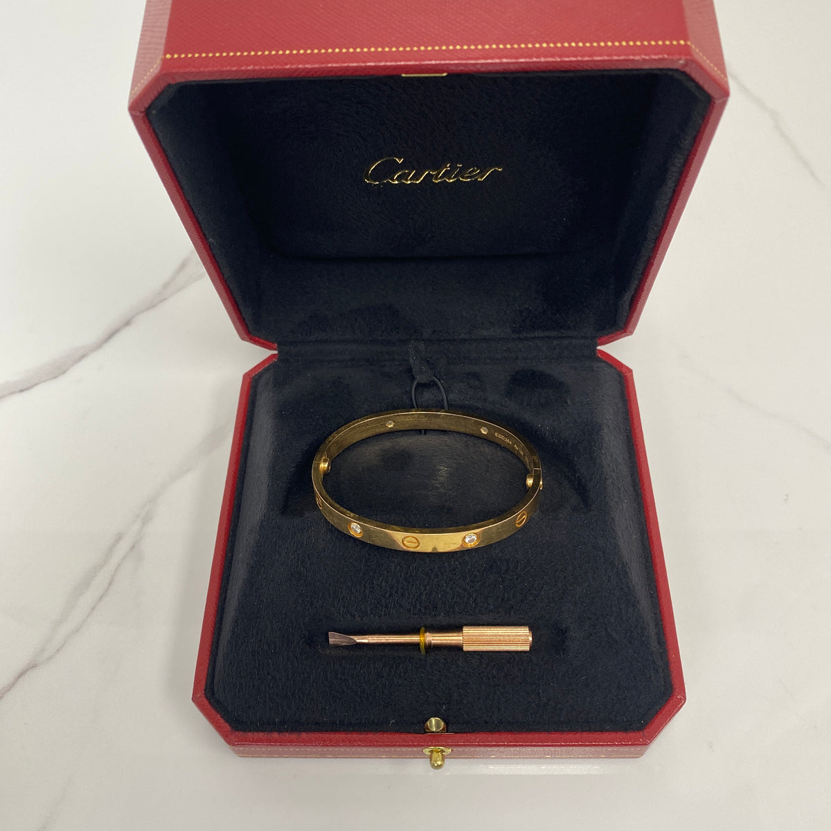Cartier Love Bracelet, Classic Model, 4 Diamonds, 18K yellow gold with four diamonds — detail view 2