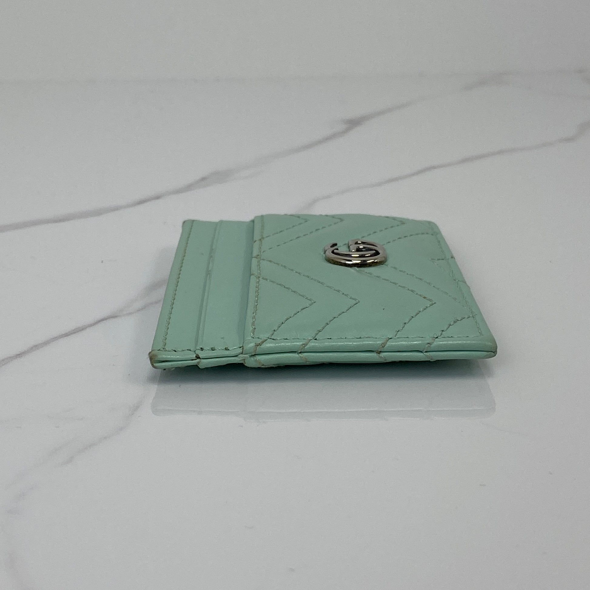Gucci GG Marmont Card Case, light green calfskin, silver-tone hardware — detail view 3