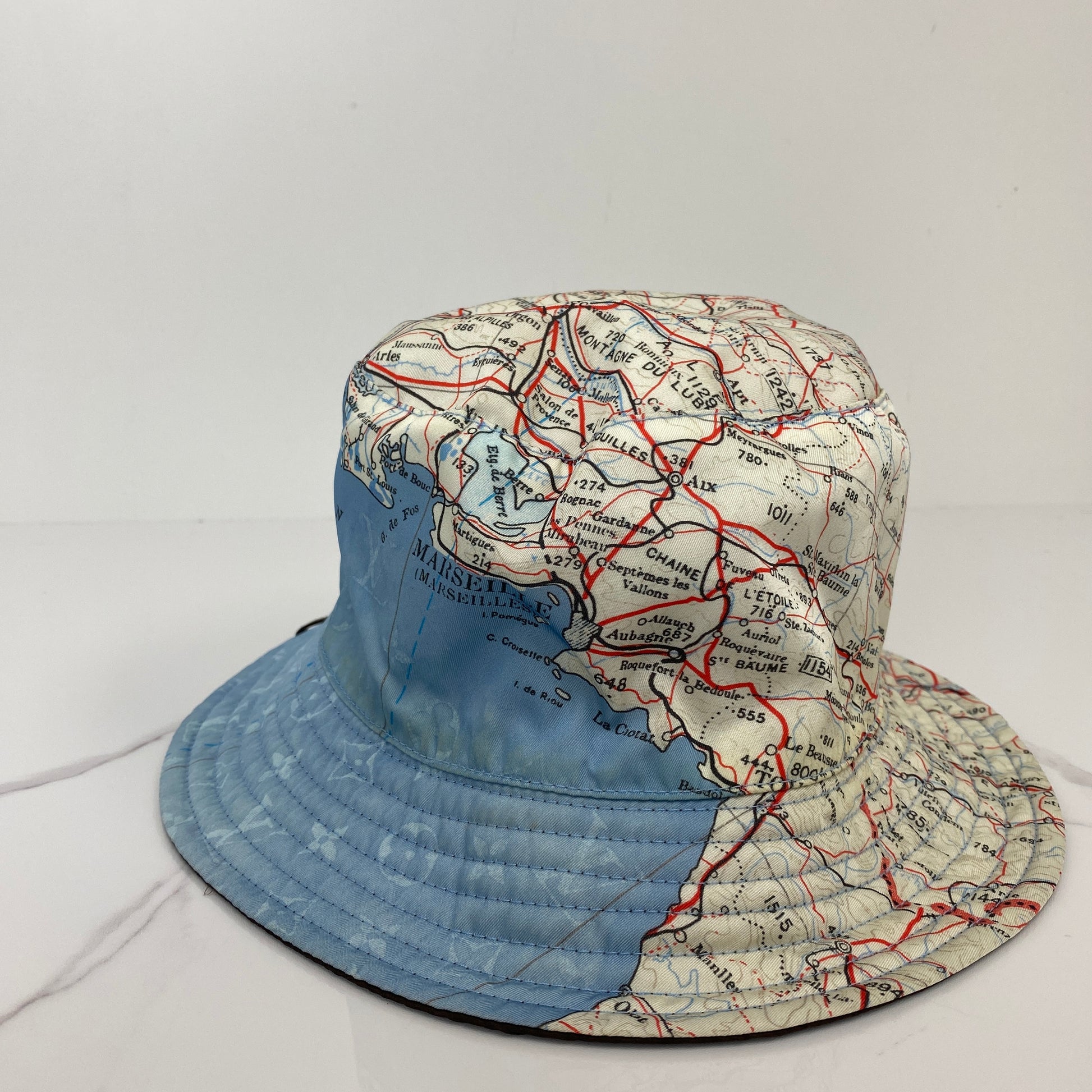 Interior label of the Louis Vuitton Map Print Hat