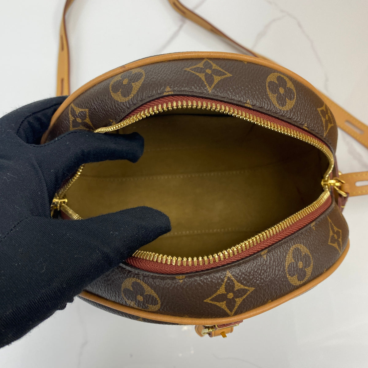 Louis Vuitton Boîte Chapeau Souple MM - photo 6