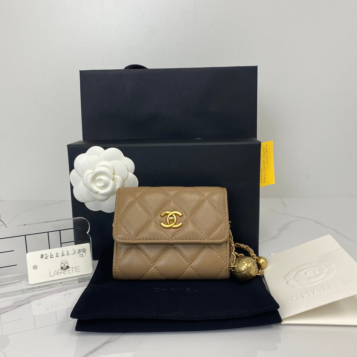 Chanel Pearl Crush Clutch with Chain - photo 5