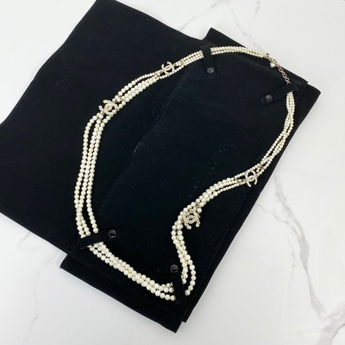 Chanel CC Crystal B17 Triple Pearl Necklace - photo 1