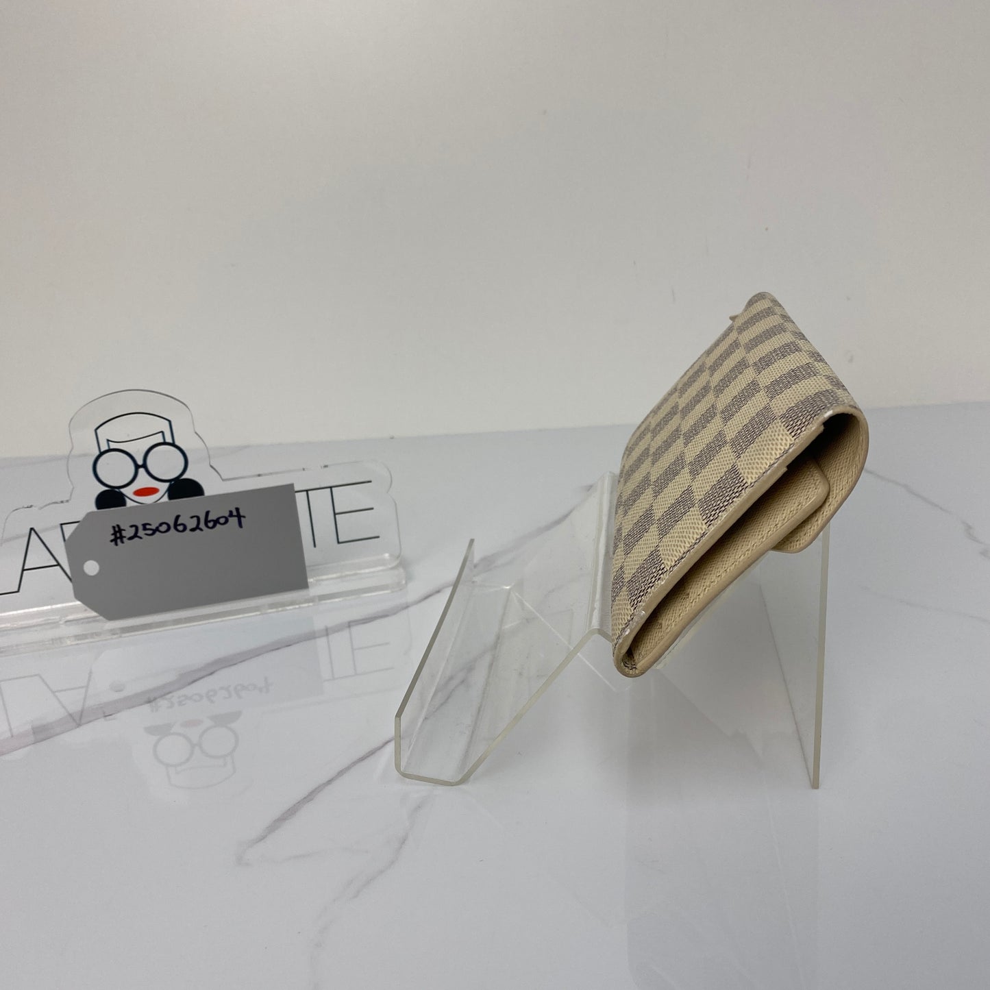 Back view of the Louis Vuitton Sarah Wallet