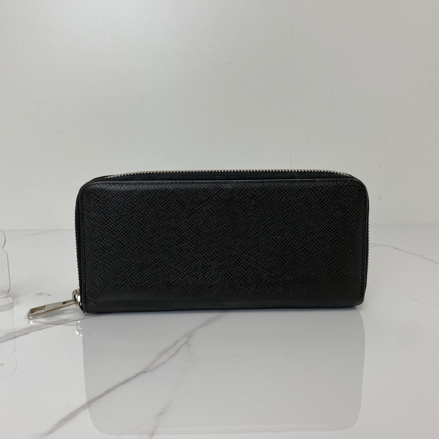 Back view of the LV Zip Long Wallet