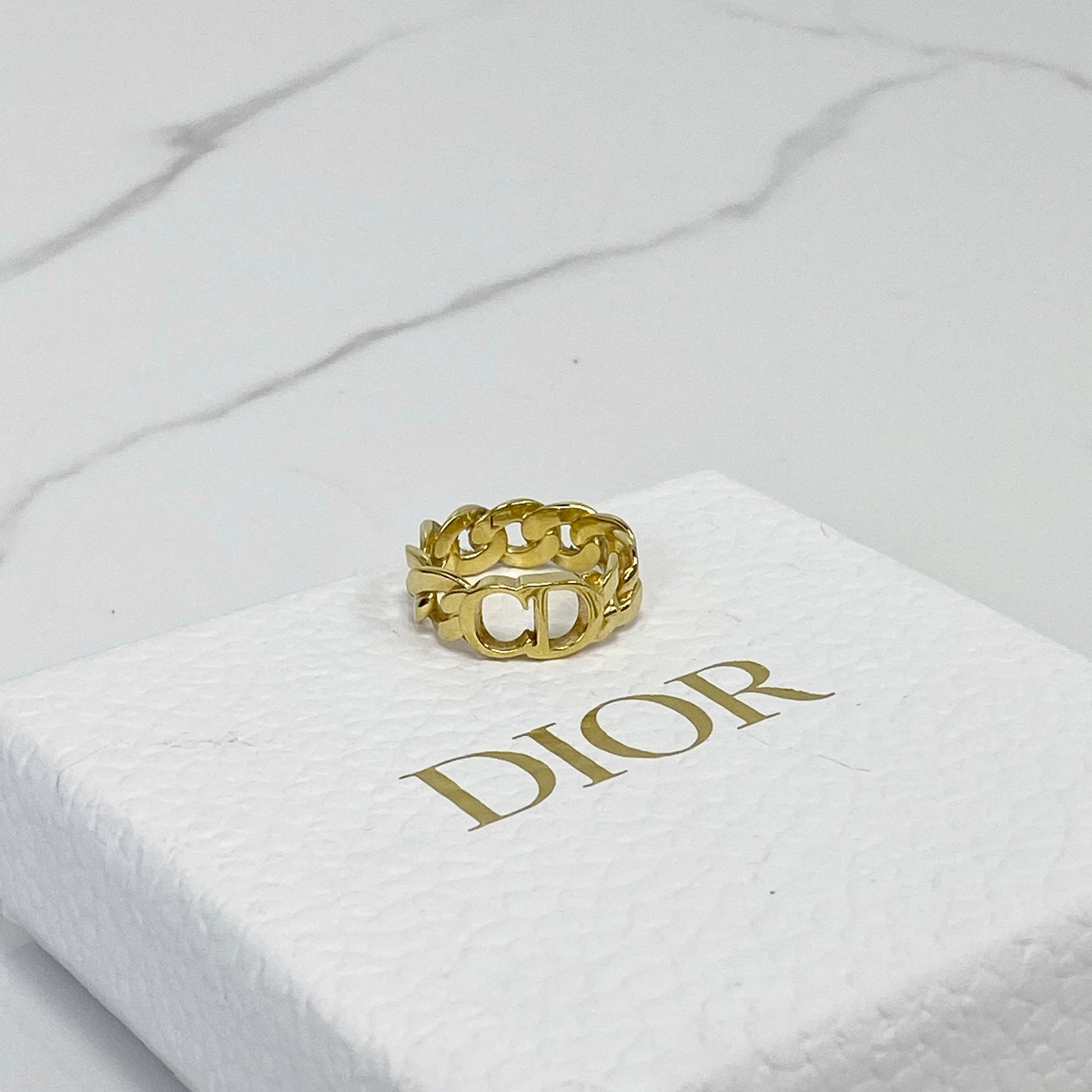 Christian Dior CD Icon Chain Link Ring in gold-tone metal, size 54